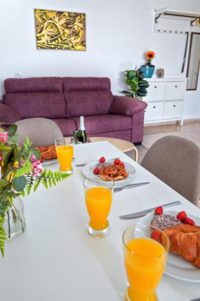 Exclusive 1 bedroom apartment with a Pool, 11F